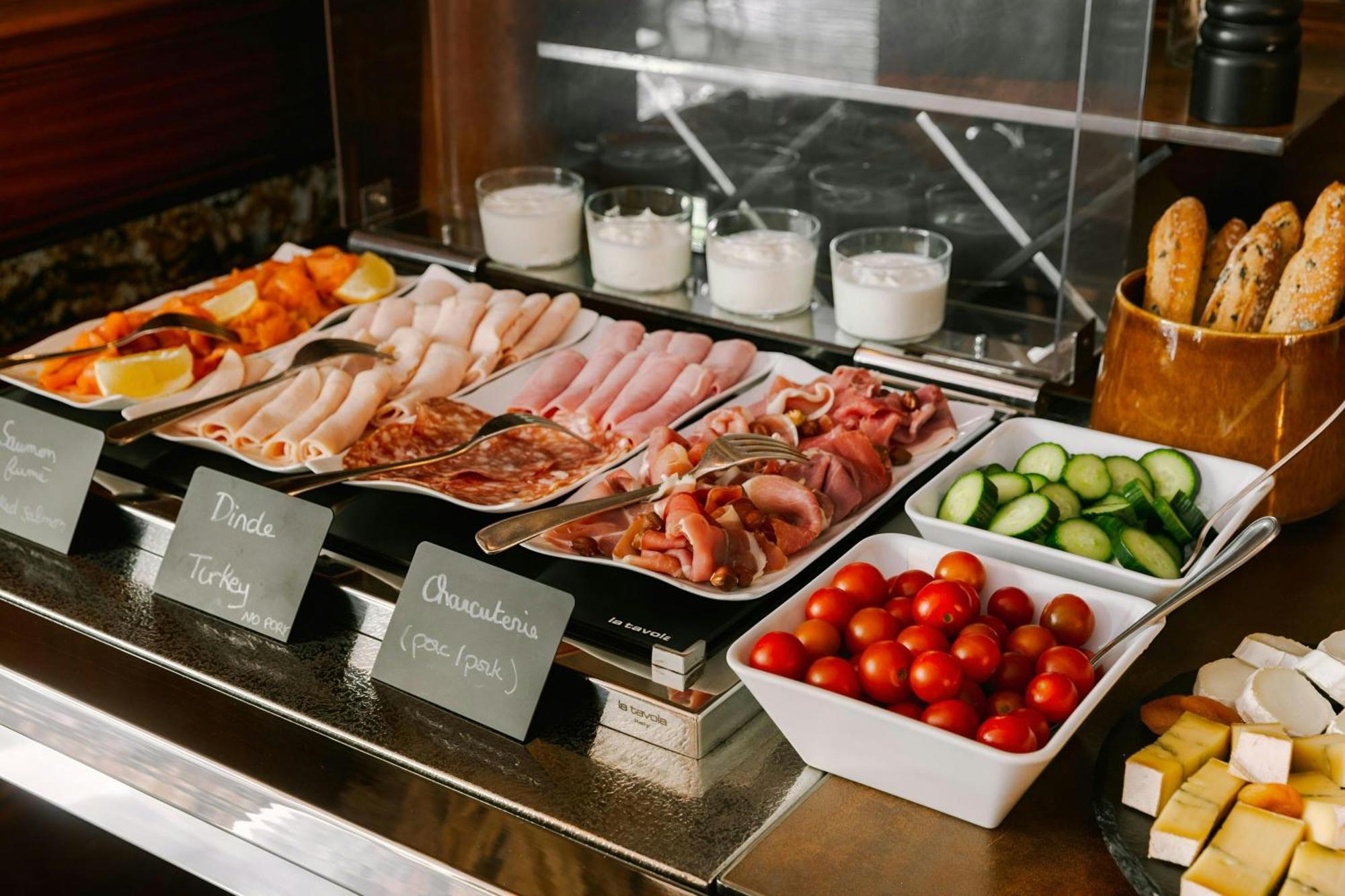 Sonder Atala Champs-Élysées Hotel 4*